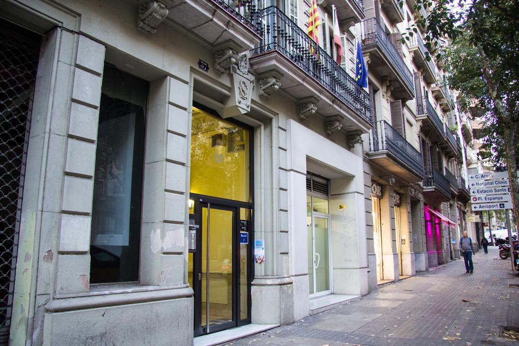 Hostal Aribau Barselona Dış mekan fotoğraf